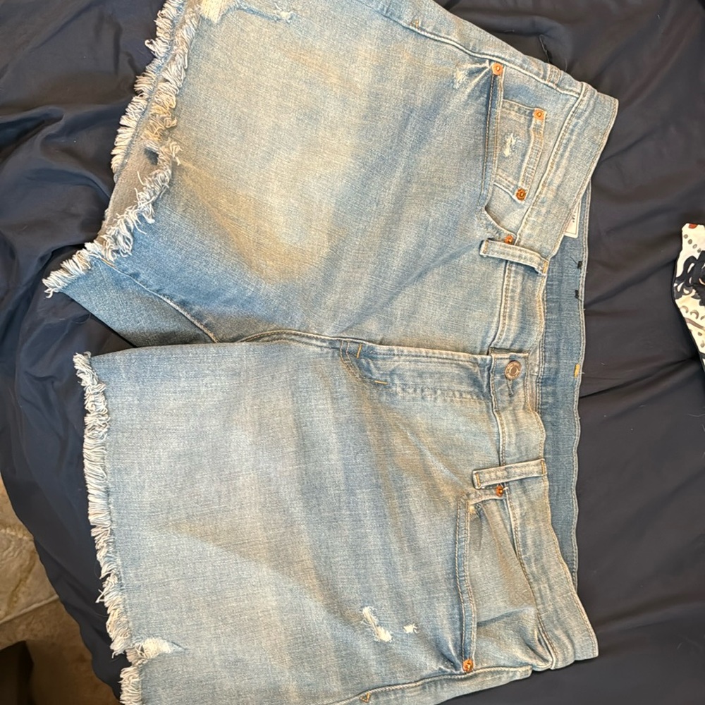 Gap Shorts